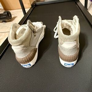 Keds Demi TRX Mid Metallic Canvas Sneakers WF66013, Size 6